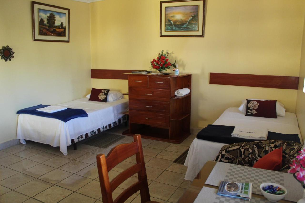Hostal Romy Puerto Baquerizo Moreno Esterno foto