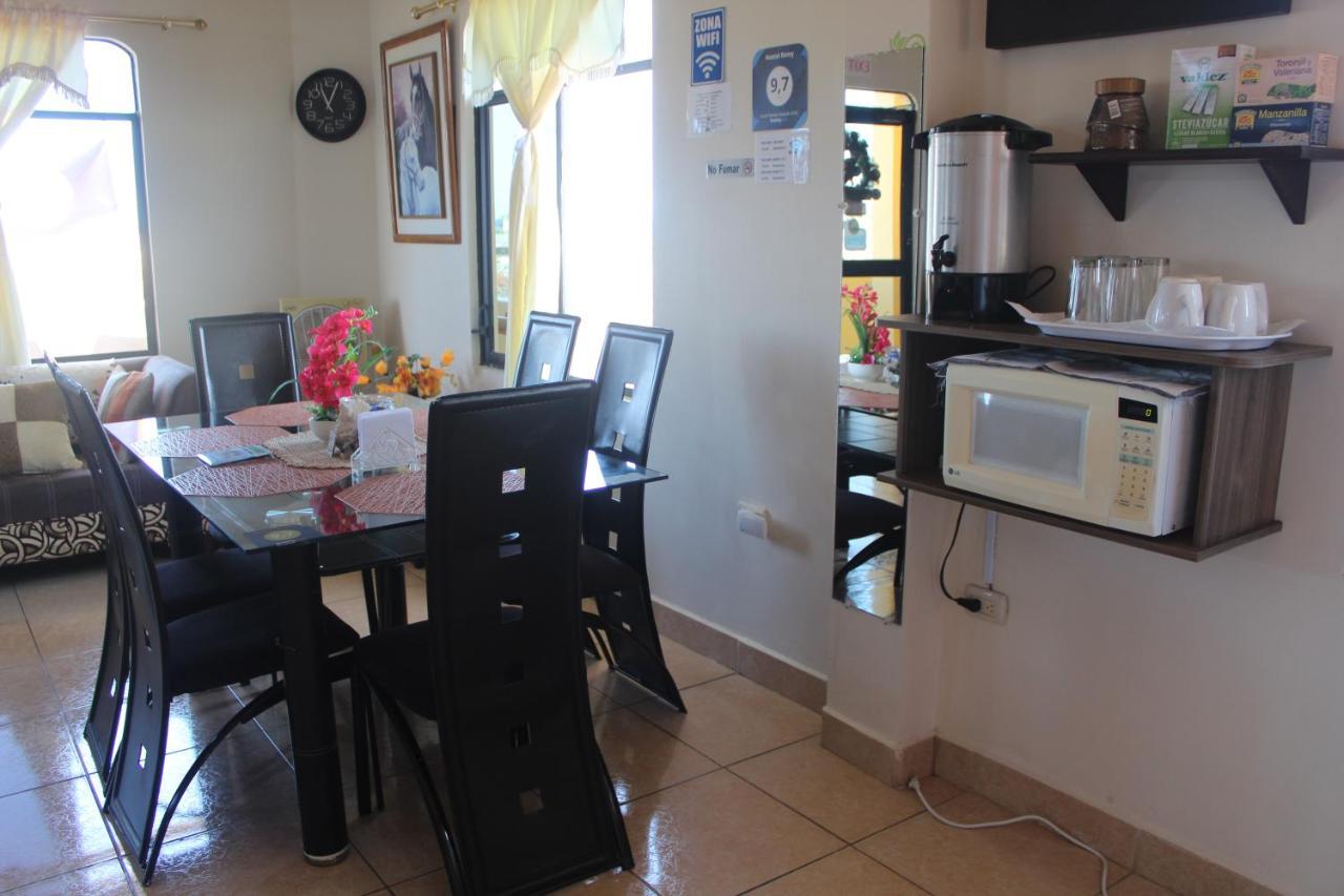 Hostal Romy Puerto Baquerizo Moreno Esterno foto