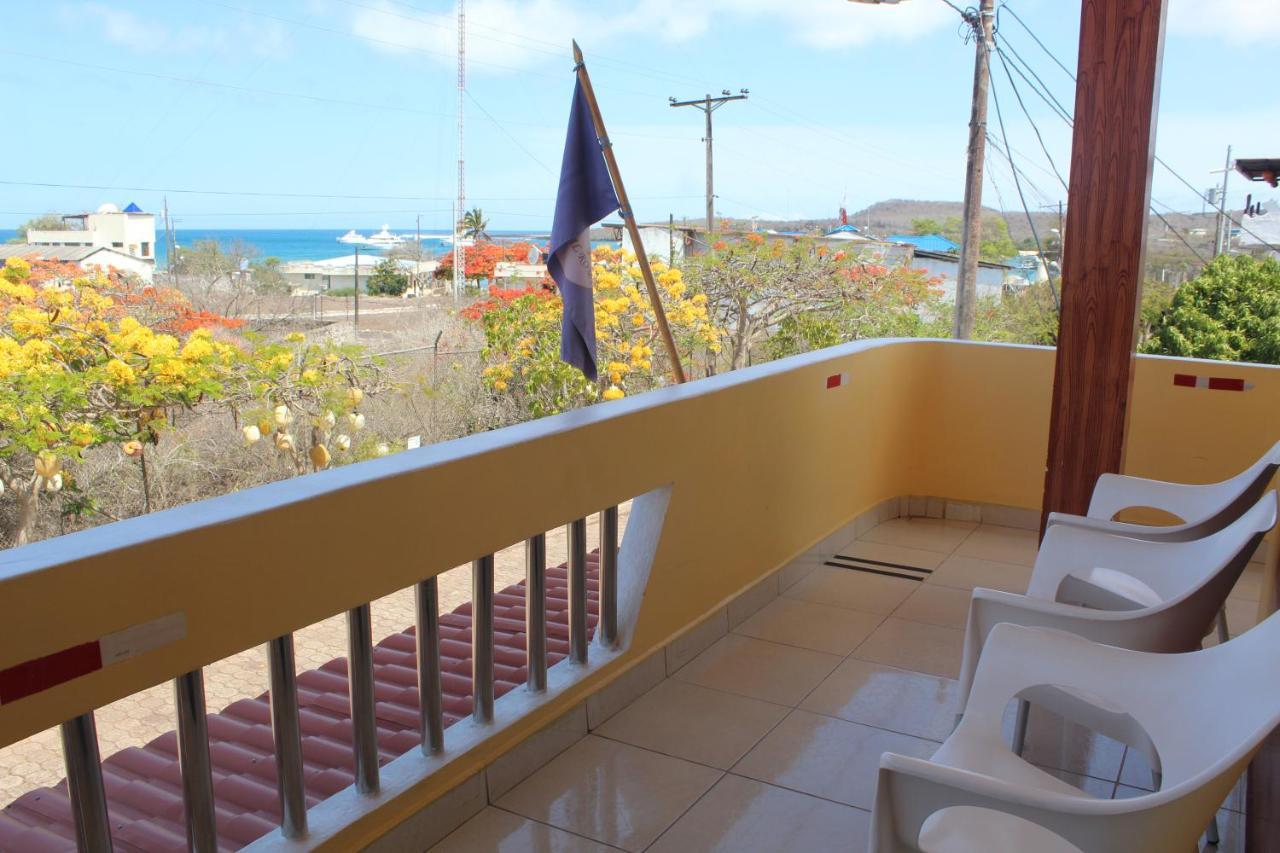 Hostal Romy Puerto Baquerizo Moreno Esterno foto